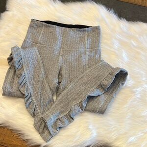 Lululemon Ghost Herringbone Leggings! size 2